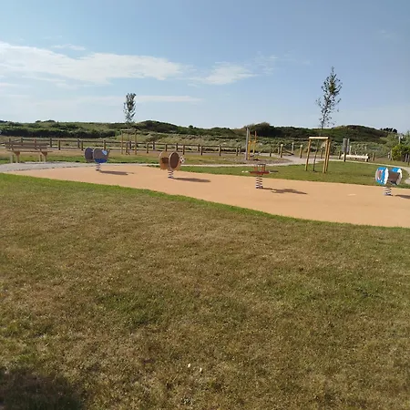 Semesterbostad Maison De Pres De La A *