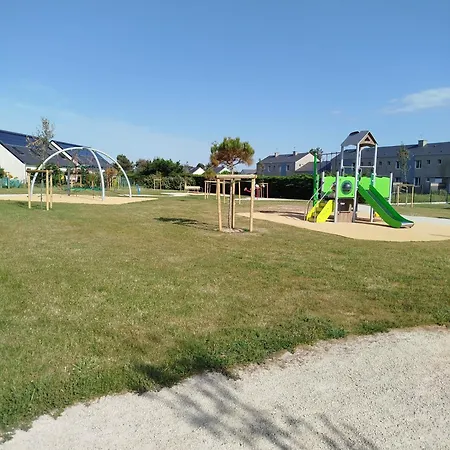 Semesterbostad Maison De Pres De La A Créances