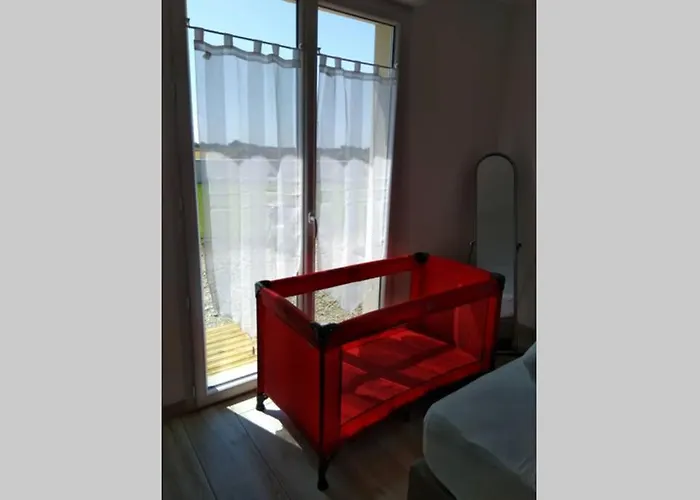 Maison De Pres De La A Créances